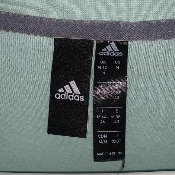 Top - Picture 2 of 2